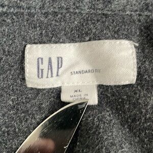 2018 GAP Charcoal mid-weight button down.